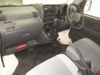 Daihatsu HIJET VAN лот № 70421 оценка 3.5  с аукциона в Японии 3