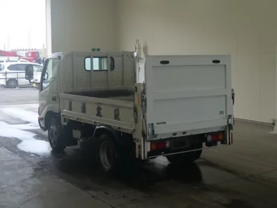 Hino DUTRO  с аукциона в Японии