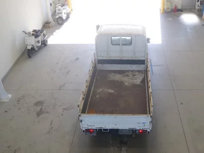 Toyota DYNA  с аукциона в Японии