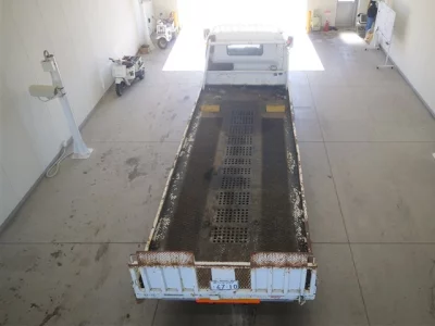 Toyota DYNA  с аукциона в Японии