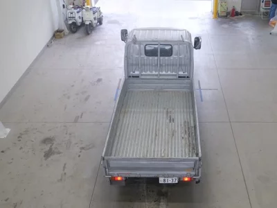 Toyota DYNA  с аукциона в Японии