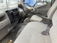 Toyota DYNA лот № 1442 оценка R  с аукциона в Японии 4