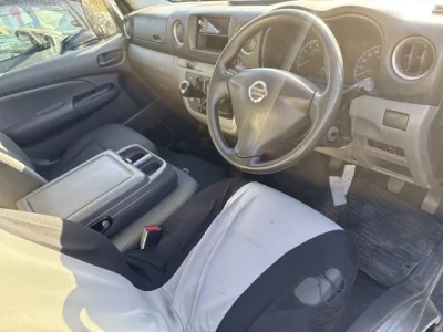 Nissan CARAVAN VAN  с аукциона в Японии