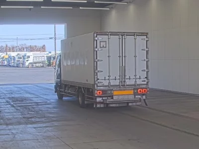 Mitsubishi FUSO FIGHTER  с аукциона в Японии