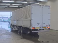 Hino PROFIA лот № 4225 оценка 3.5  с аукциона в Японии 1