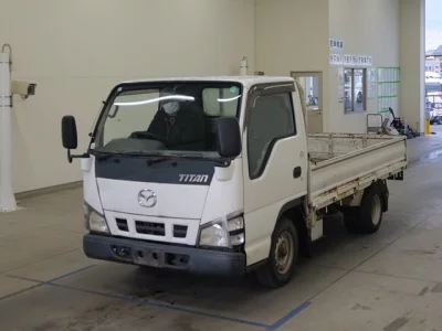 Mazda TITAN  с аукциона в Японии