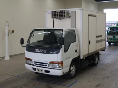 Isuzu ELF