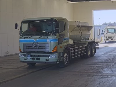 Hino PROFIA  с аукциона в Японии