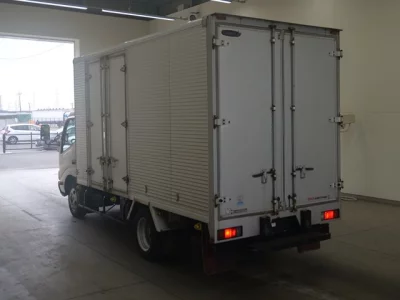 Hino DUTRO  с аукциона в Японии