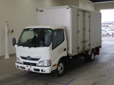 Hino DUTRO  с аукциона в Японии