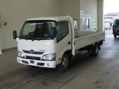 Hino DUTRO  с аукциона в Японии