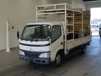 Hino DUTRO  с аукциона в Японии
