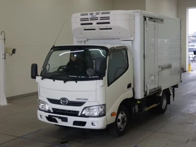 Hino DUTRO  с аукциона в Японии
