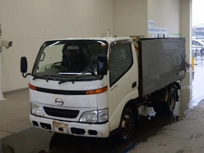Hino DUTRO  с аукциона в Японии