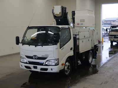 Hino DUTRO  с аукциона в Японии