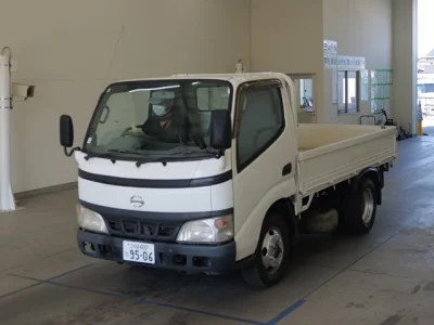 Hino DUTRO  с аукциона в Японии