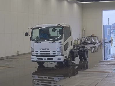 Isuzu FORWARD