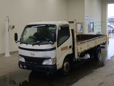 Hino DUTRO  с аукциона в Японии