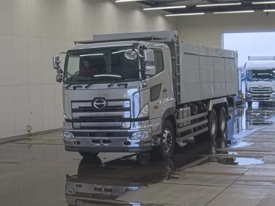 Hino PROFIA  с аукциона в Японии