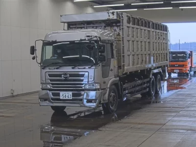 Hino PROFIA  с аукциона в Японии