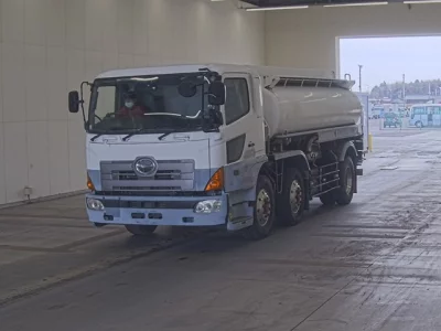 Hino TRUCK