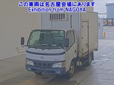 Toyota DYNA  с аукциона в Японии
