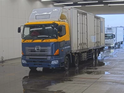 Hino PROFIA  с аукциона в Японии