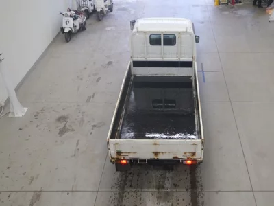 Toyota DYNA  с аукциона в Японии