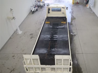 Mazda TITAN  с аукциона в Японии