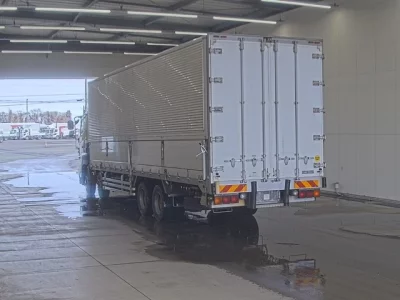 Hino PROFIA  с аукциона в Японии