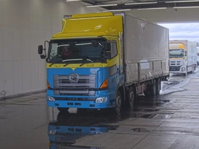 Hino PROFIA  с аукциона в Японии