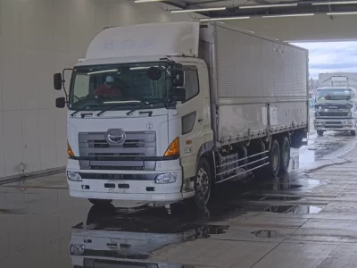 Hino PROFIA  с аукциона в Японии