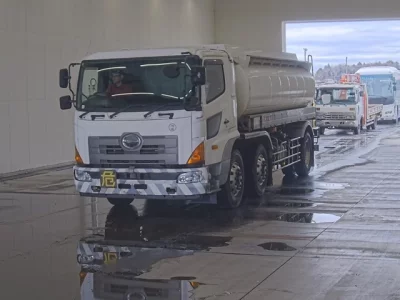 Hino PROFIA  с аукциона в Японии