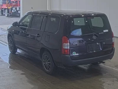 Toyota PROBOX  с аукциона в Японии