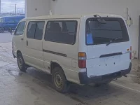 Toyota HIACE VAN лот № 20127 оценка RA  с аукциона в Японии 1