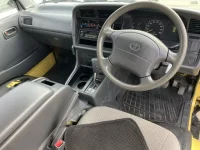 Toyota HIACE лот № 20050 оценка RB  с аукциона в Японии 3