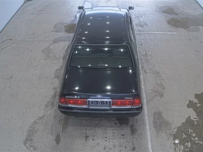 Toyota CROWN COMFORT  с аукциона в Японии