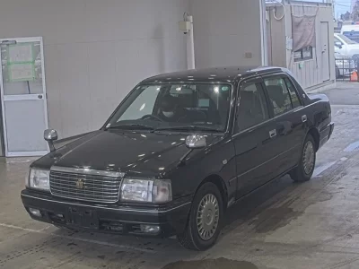 Toyota CROWN COMFORT  с аукциона в Японии