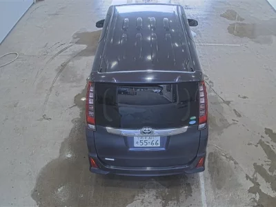 Toyota NOAH  с аукциона в Японии