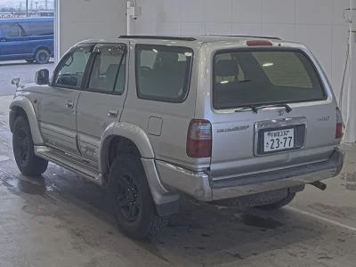 Toyota HILUX SURF  с аукциона в Японии