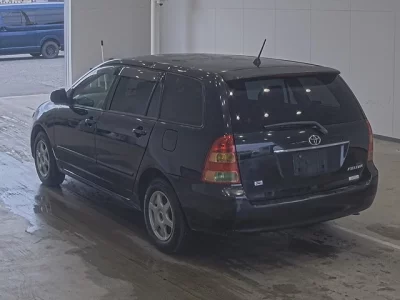 Toyota COROLLA FIELDER  с аукциона в Японии