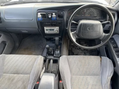 Toyota HILUX SURF  с аукциона в Японии