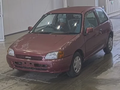 Toyota STARLET  с аукциона в Японии