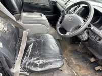 Toyota HIACE VAN лот № 20183 оценка RA  с аукциона в Японии 7