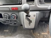 Toyota HIACE VAN лот № 20183 оценка RA  с аукциона в Японии 4