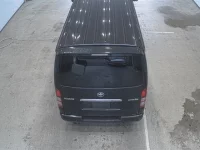 Toyota HIACE VAN лот № 20183 оценка RA  с аукциона в Японии 2
