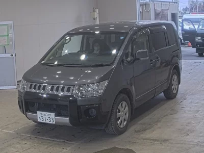 Mitsubishi MITUBISHI  с аукциона в Японии
