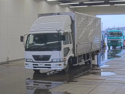 Nissan CONDOR  с аукциона в Японии