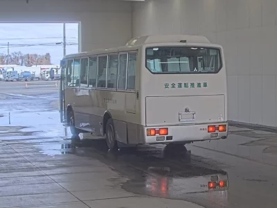 Mitsubishi BUS