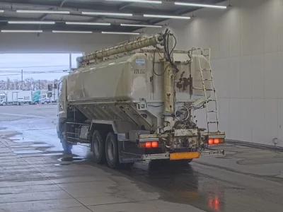 Hino PROFIA  с аукциона в Японии